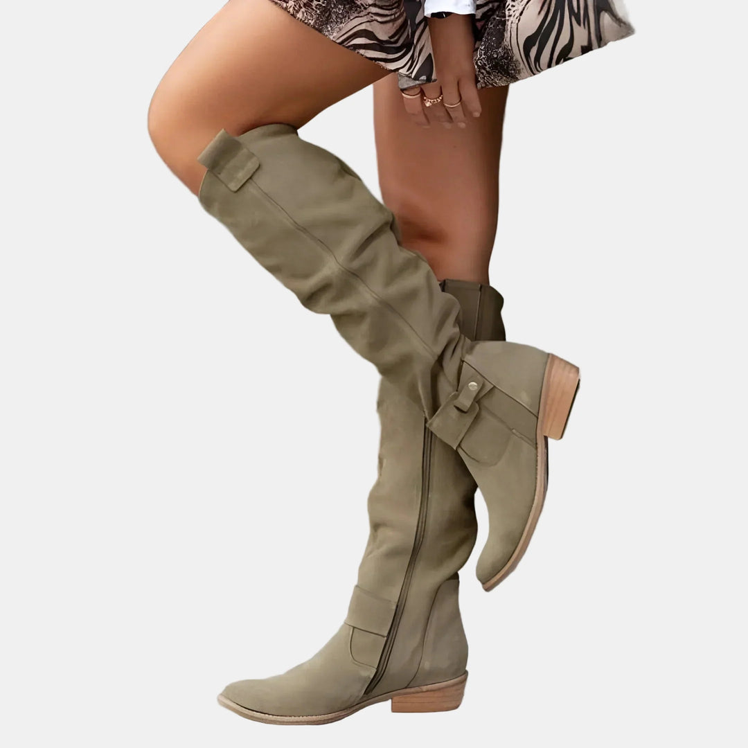 AVA | Suede Low-Heeled Boots